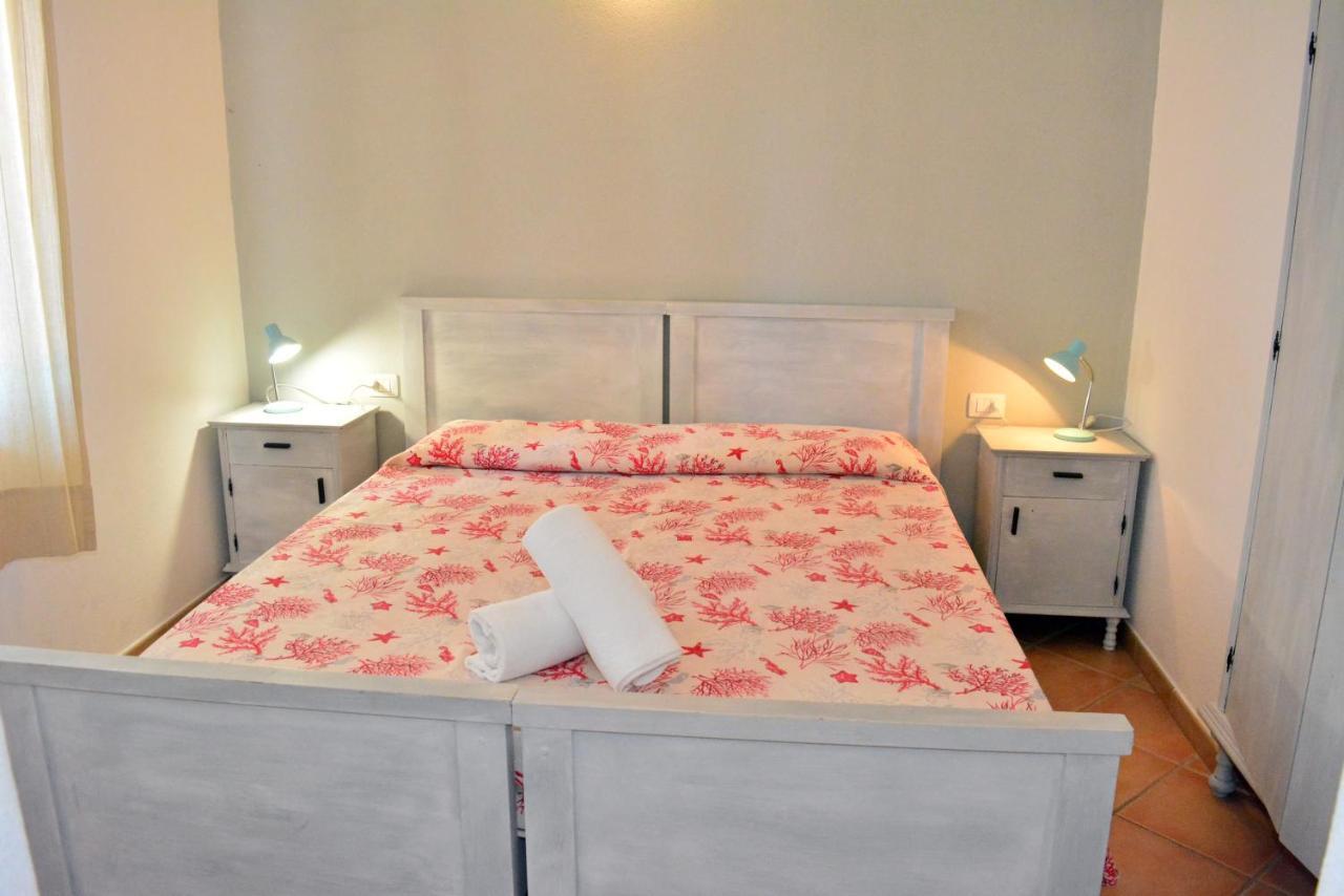 La Contessa Aparthotel Santa Teresa Gallura Ngoại thất bức ảnh