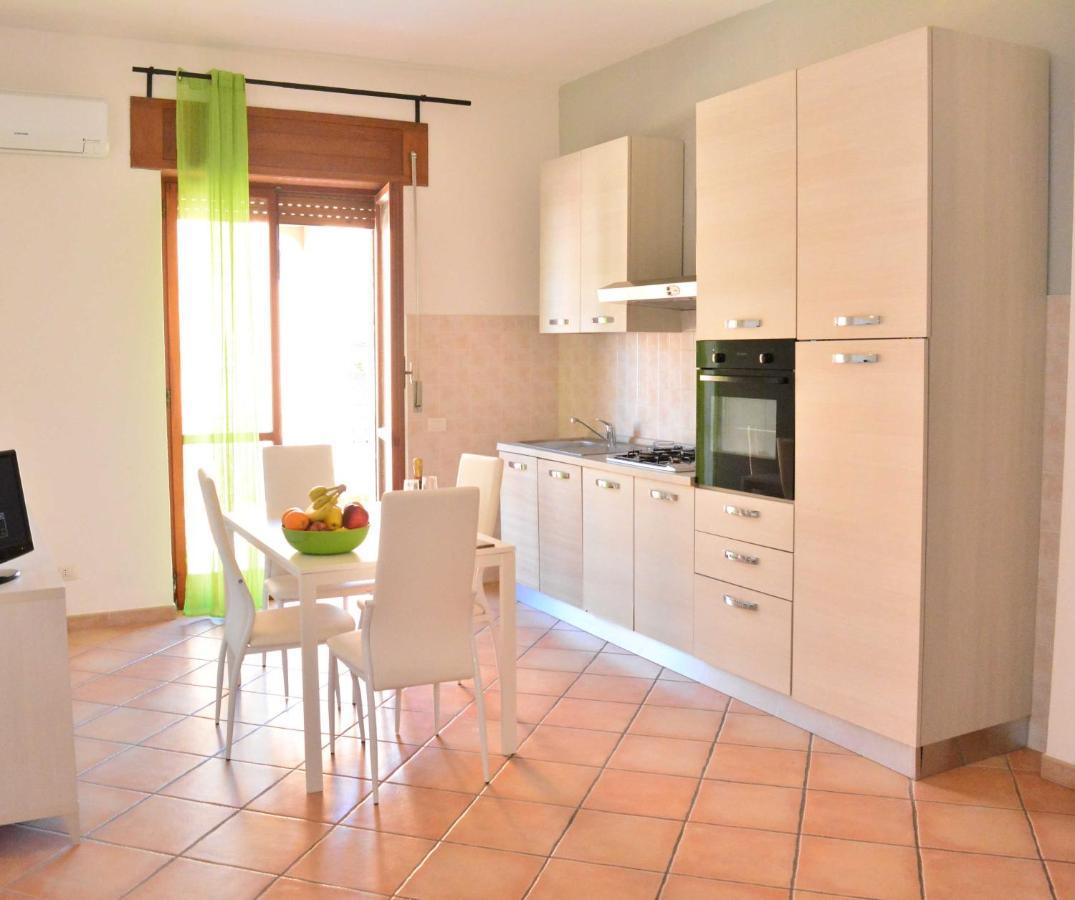 La Contessa Aparthotel Santa Teresa Gallura Ngoại thất bức ảnh