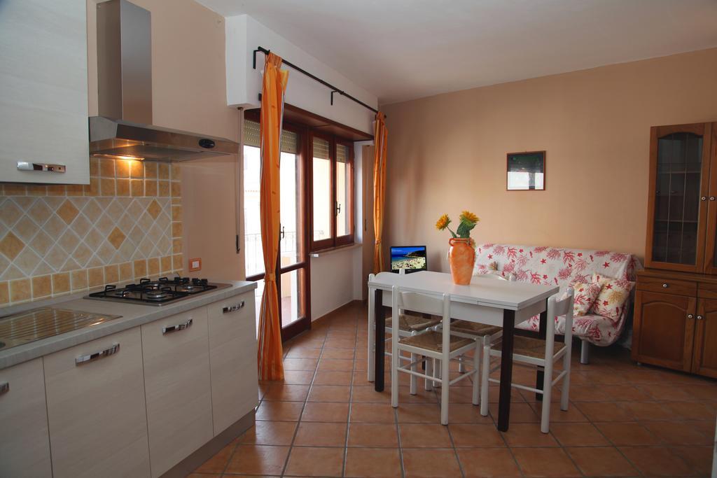 La Contessa Aparthotel Santa Teresa Gallura Phòng bức ảnh