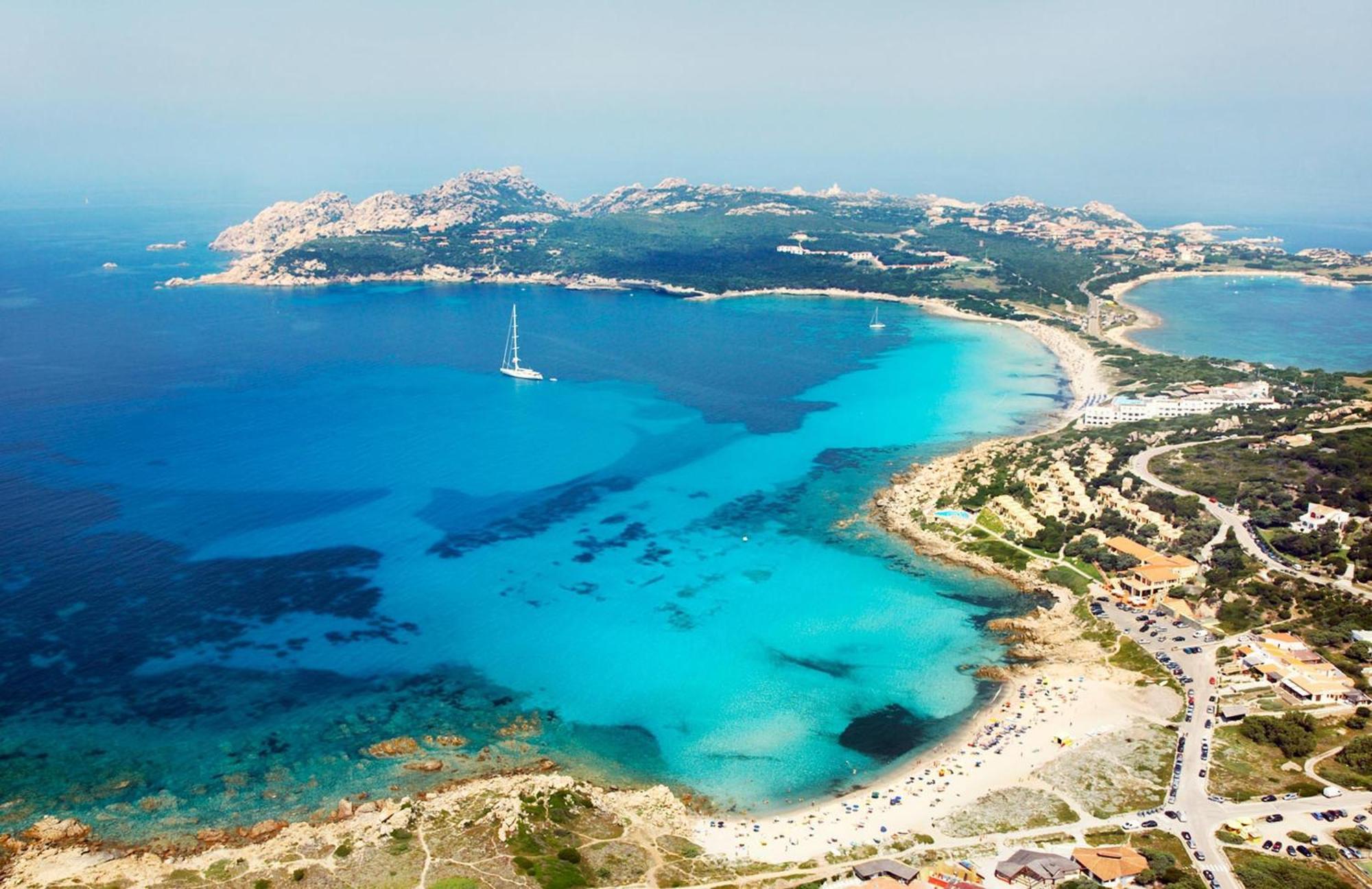 La Contessa Aparthotel Santa Teresa Gallura Ngoại thất bức ảnh