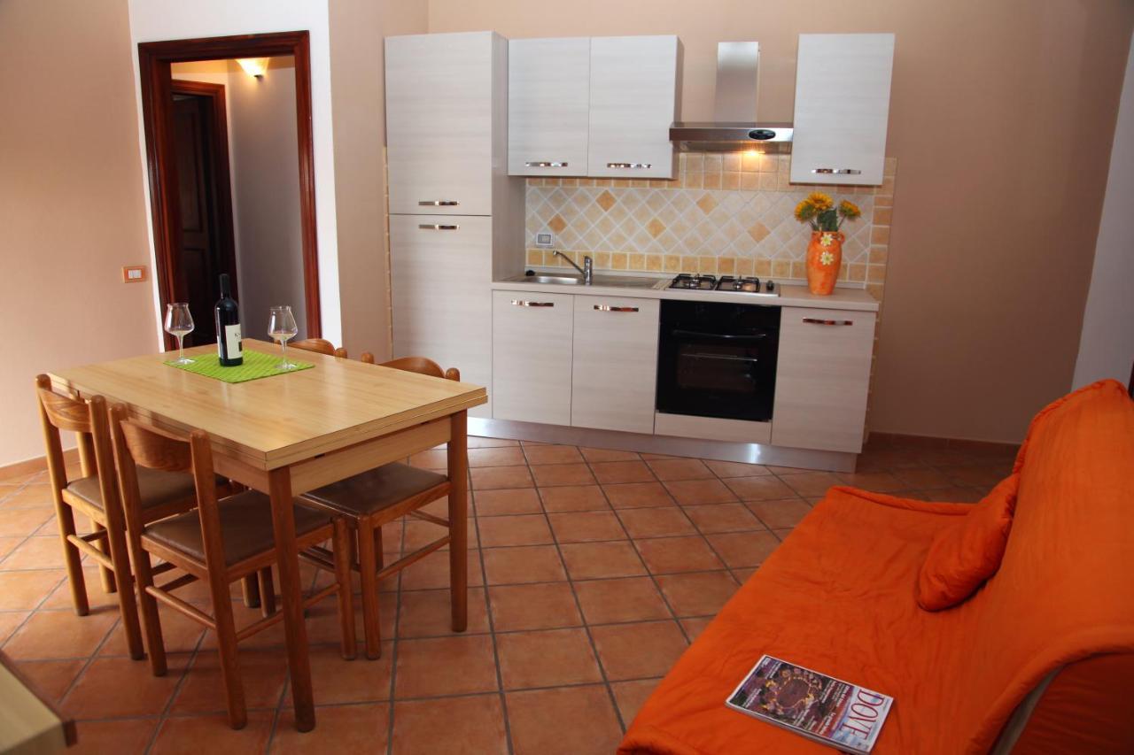La Contessa Aparthotel Santa Teresa Gallura Ngoại thất bức ảnh